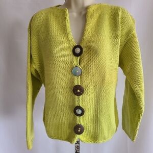 EUC! PURE HANDKNIT Cheerful green/yellow Cardigan w/ Eclectic Mismatch Buttons